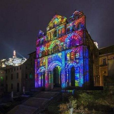 Logis Du Chandelier Le Puy-en-Velay Buitenkant foto